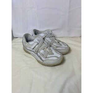 Danskin Now Women’s Sneakers White Size 7 Wide